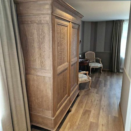 Hotel Le Cor De Chasse Saint-Hubert Kültér fotó