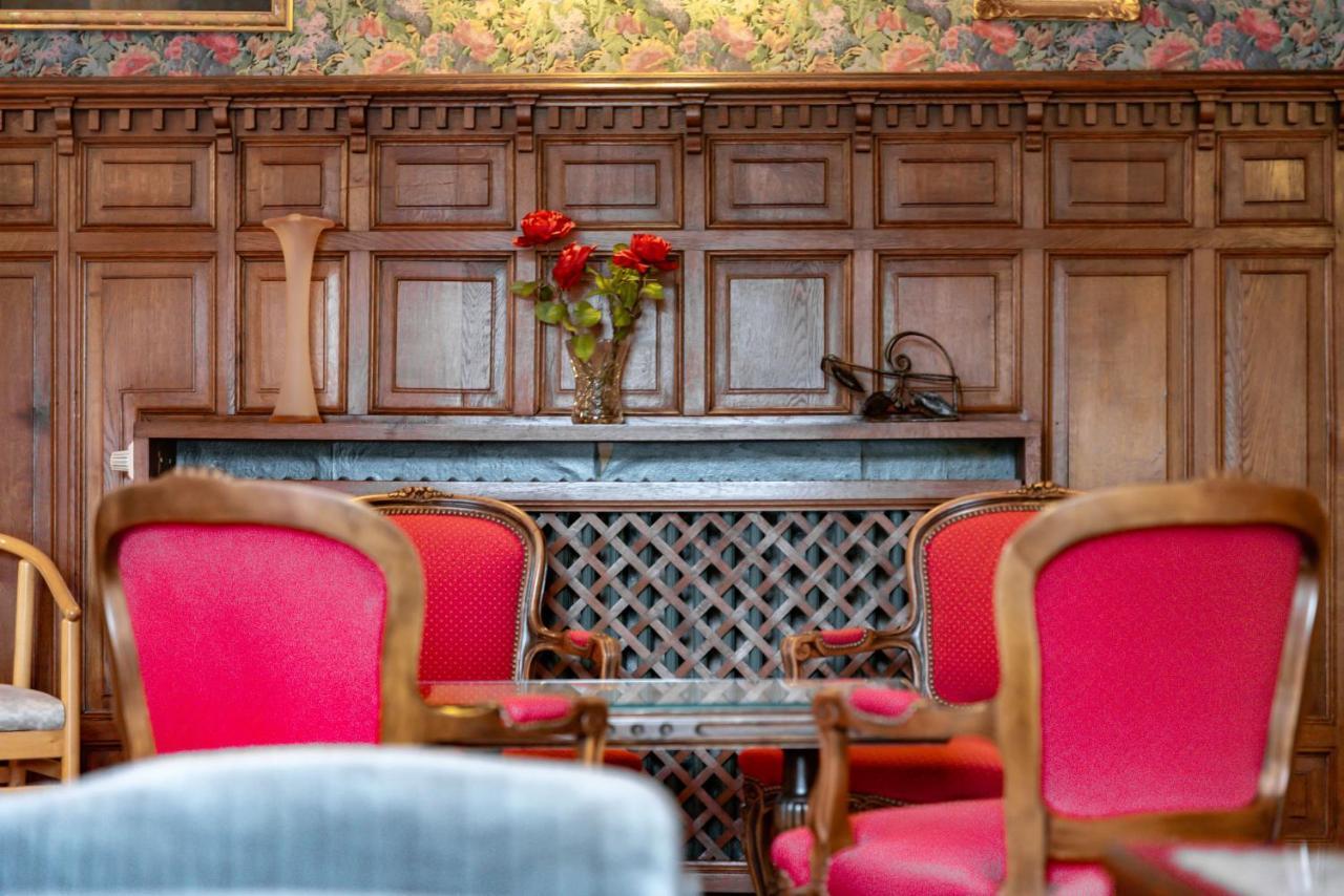 Hotel Le Cor De Chasse Saint-Hubert Kültér fotó