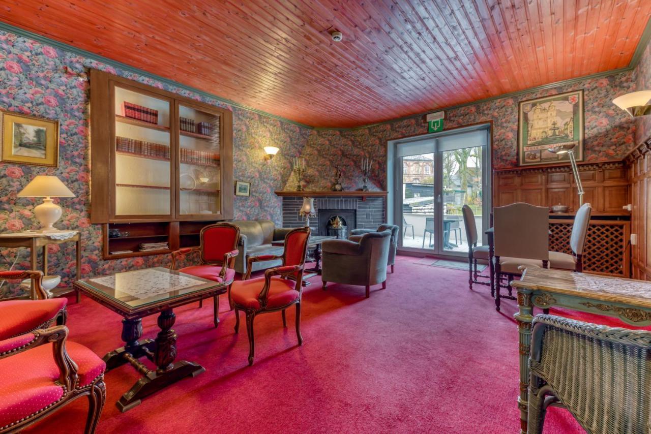 Hotel Le Cor De Chasse Saint-Hubert Kültér fotó
